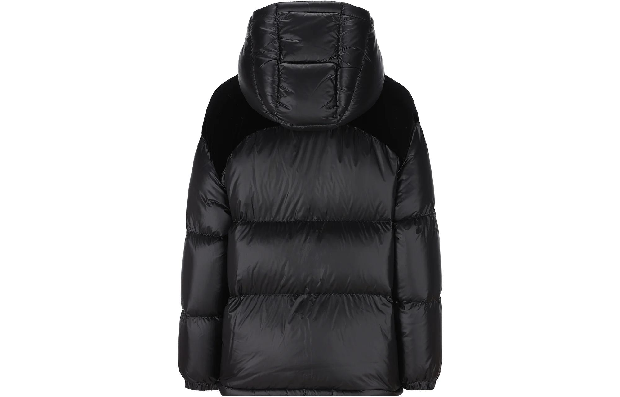 (Women) Moncler Black Fitted Down Jacket with Solid Color and Zipper 1A00049595ZZ999 圖 3