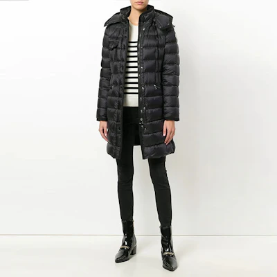 (W) Moncler Jaket Hitam Logo Panjang dengan Tudung. 493000553048999 Lookbook (W) Moncler Jaket Hitam Logo Panjang dengan Tudung. 493000553048999