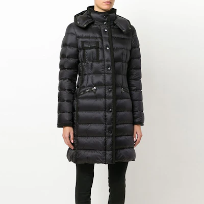 (W) Moncler Jaket Hitam Logo Panjang dengan Tudung. 493000553048999 Purchase (W) Moncler Jaket Hitam Logo Panjang dengan Tudung. 493000553048999