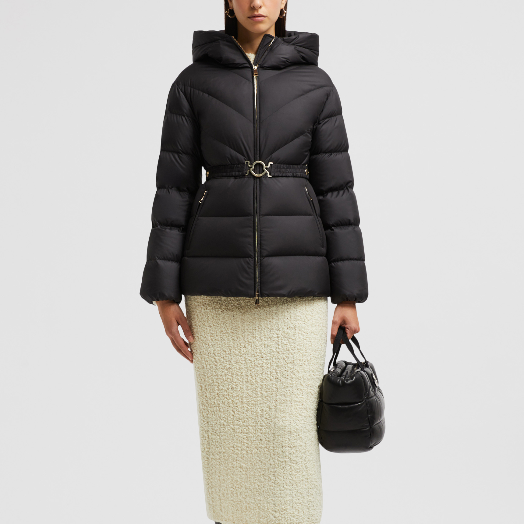 (Women) Moncler Brosse  Black Short Down Jacket with Hooded Zip Design. J20931A0010454AQE999 圖 3