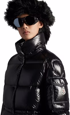 (W) 蒙克莱 Cavettaz FW22 黑色连帽防风长款羽绒服 H20931C000455963U999 Sizing (W) 蒙克莱 Cavettaz FW22 黑色连帽防风长款羽绒服 H20931C000455963U999