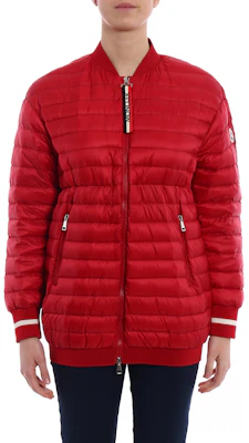 (W) Moncler Charoite紅色中長版輕羽絨棒球外套 D1093463369953048 Lookbook (W) Moncler Charoite紅色中長版輕羽絨棒球外套 D1093463369953048