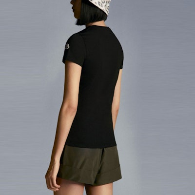 (Women) Moncler Crew Neck SS21 Short Sleeve T-Shirt Women - Black. 8C73200V8058999 Purchase (Women) Moncler Crew Neck SS21 Short Sleeve T-Shirt Women - Black. 8C73200V8058999