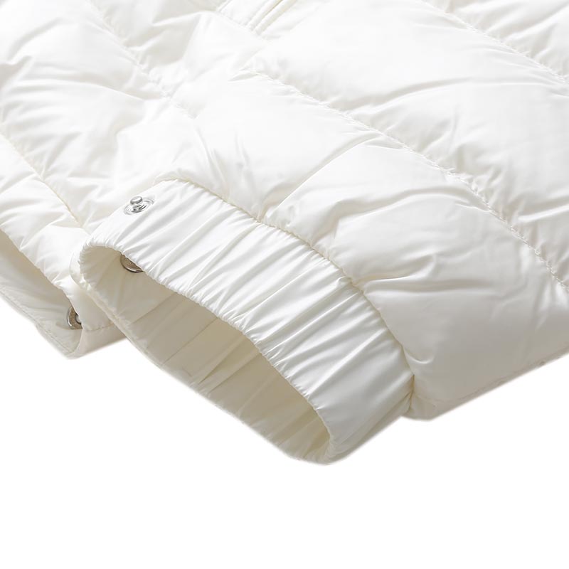 (Women) Moncler Dalles  Hooded Down Jacket with Logo Patch - Solid Color. K10931A00076595ZZ034 圖 9