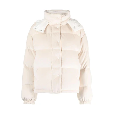 (Women) Moncler Daos White Puffer Jacket with Stand Collar and Long Sleeves. I20931A00064596WP21I