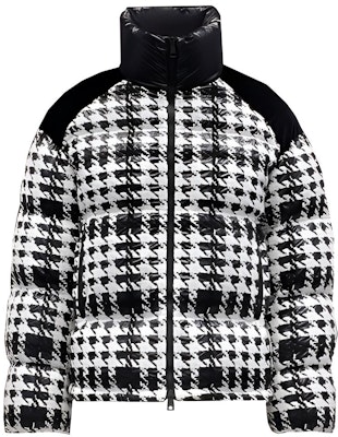 (W) モンクレール ダウンジャケット ブラック - シグネチャー刺繍デザイン. G20931A00018595GY990 Buy (W) モンクレール ダウンジャケット ブラック - シグネチャー刺繍デザイン. G20931A00018595GY990