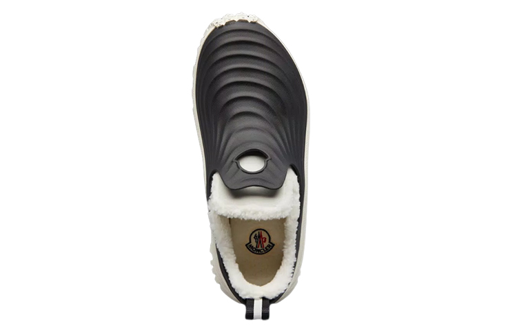 Shop (W) Moncler EVA Slip-On Bas ''Noir Décontracté'' H209B4D00030M2347P09