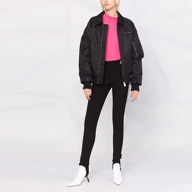 Lookbook (W) Moncler FW21 Seluar Ketat Logo Berpinggang Tinggi Hitam G20932A0000353064