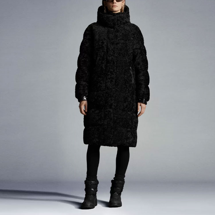 (Women) Moncler FW21 Long Fleece Down Jacket with Logo Patch Black. G20931C0005954AM6999 圖 3