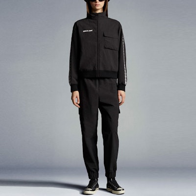 (Women) Moncler FW21 Matte Nylon Ribbed Knit Solid Jacket Black G209U2F000025499N999 Details for (Women) Moncler FW21 Matte Nylon Ribbed Knit Solid Jacket Black G209U2F000025499N999