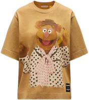 (Women) Moncler FW21 The Muppets Graphic Crewneck T-Shirt Beige G20948C00003829JS220 (Women) Moncler FW21 The Muppets Graphic Crewneck T-Shirt Beige G20948C00003829JS220