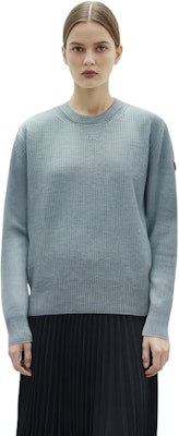 (W) モンクレール FW22 ソリッド シンプル クルーネック ウール セーター パウダーブルー. H10939C00014M1900709 Lookbook (W) モンクレール FW22 ソリッド シンプル クルーネック ウール セーター パウダーブルー. H10939C00014M1900709