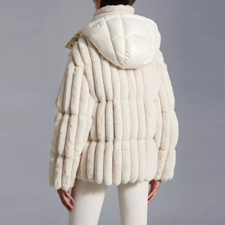 (Women) Moncler FW22  White Down Jacket with Detachable Hood and Logo Design. H20931A001435964D034 圖 5
