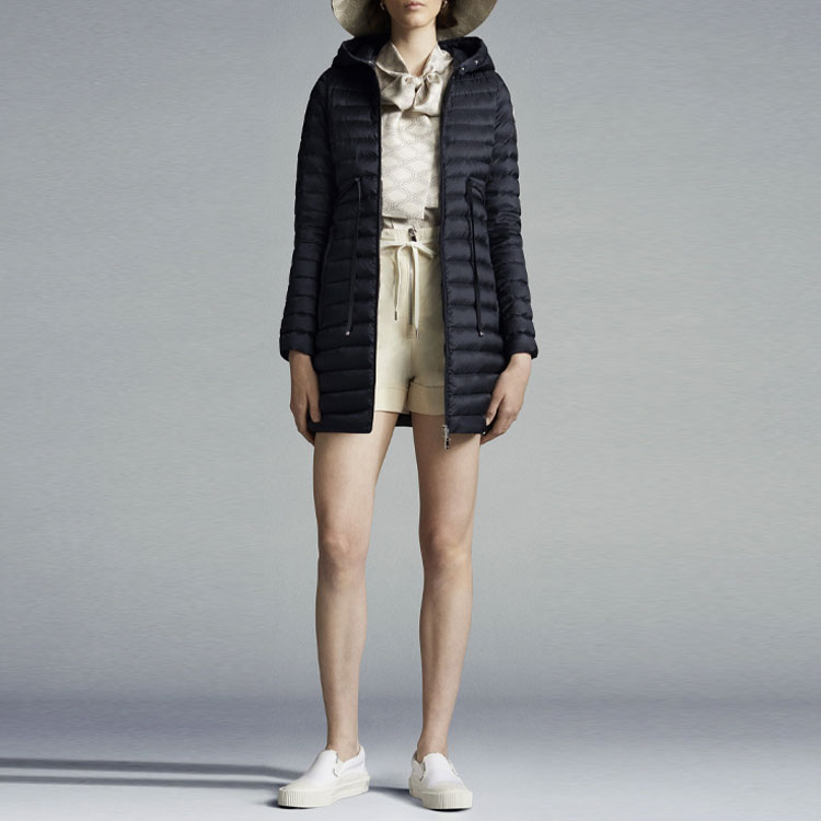 Lookbook (W) 蒙口 2022秋冬 巴贝尔长款羽绒服午夜蓝腰带收腰夹克 H10931C1010053048778