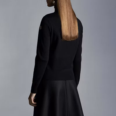 (W) 盟可睐2022秋冬黑色拉链针织夹克 H20939B51000A9018999 Purchase (W) 盟可睐2022秋冬黑色拉链针织夹克 H20939B51000A9018999