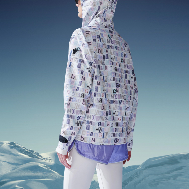 (Women) Moncler FW22 Colorful All-Over Logo Print Zip Hoodie Jacket Women H20981A00008596AJF60 圖 5