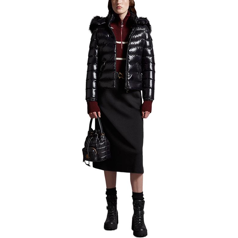 Lookbook (W) Moncler FW23 黑色連帽羽絨外套 長袖設計附品牌標誌 I20931A001455963V999