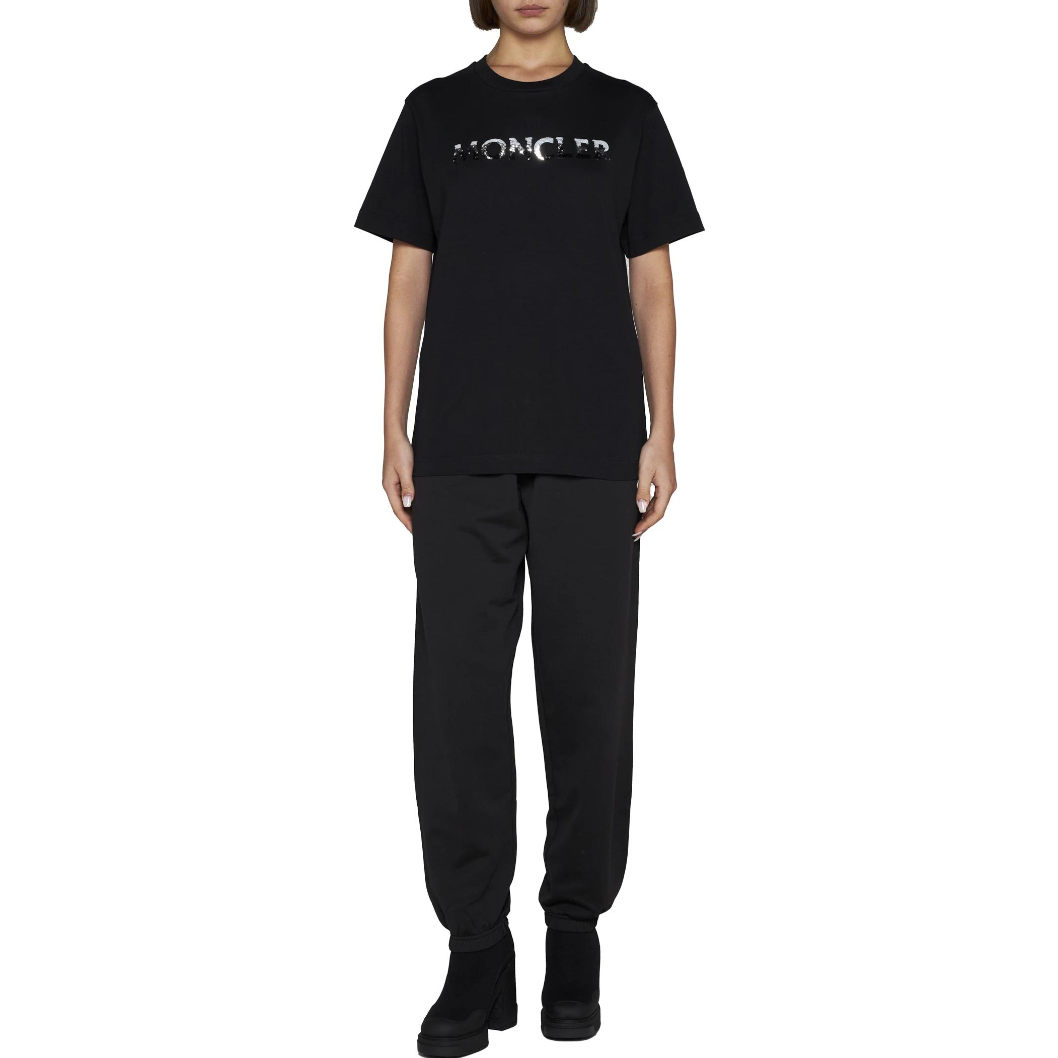 Lookbook (W) Moncler FW23 黑色字母印花短袖圓領T恤 8C00028829HP999