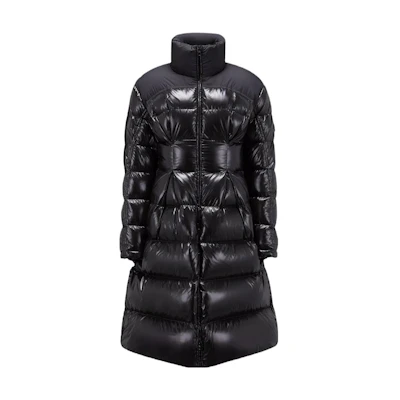 (Women) Moncler FW23 Berardie Long Down Jacket Black with Logo Patch and Zip. I20931C00026595GJ952