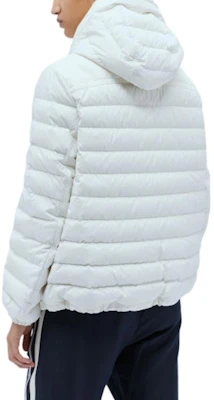 (W) Moncler FW24 Akamante Jaket Hoodie Zip Putih. J10931A0001354A81034 Shop (W) Moncler FW24 Akamante Jaket Hoodie Zip Putih. J10931A0001354A81034