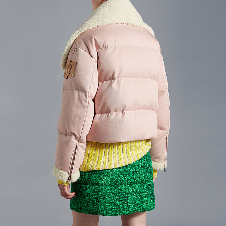 Details for (W) MONCLER GENIUS x JW Anderson 女裝粉色短版羽絨外套 FW22 系列 H209E1A00009M1622602