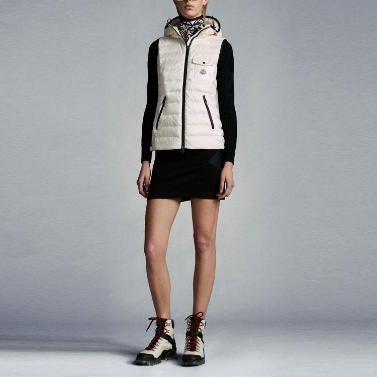 Purchase (Women) Moncler Glyco Down-Filled Sleeveless Vest SS21 G10931A129005396Q034
