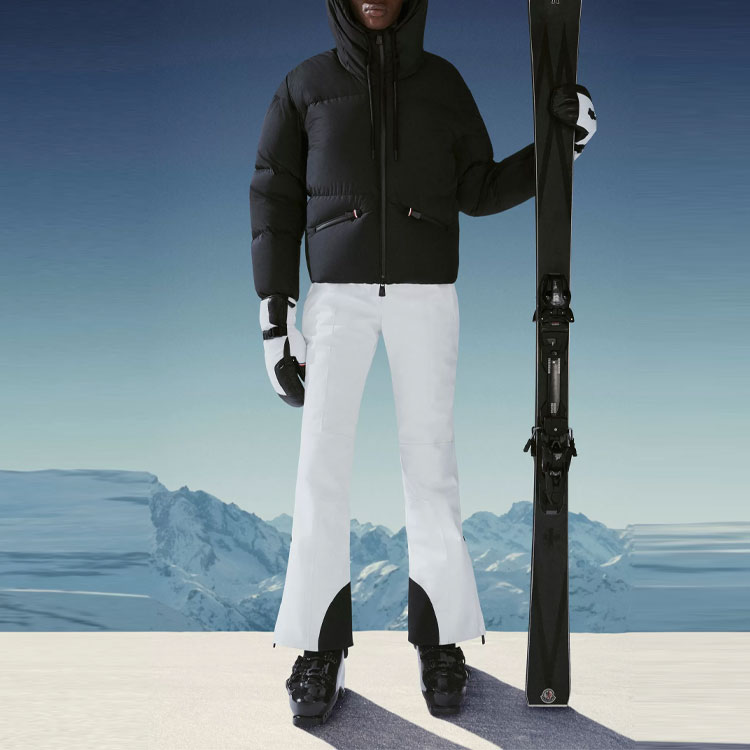 Lookbook (W) 蒙克莱 Grenoble FW21 Allesaz 黑色标志羽绒夹克 G20981A00026539X6999