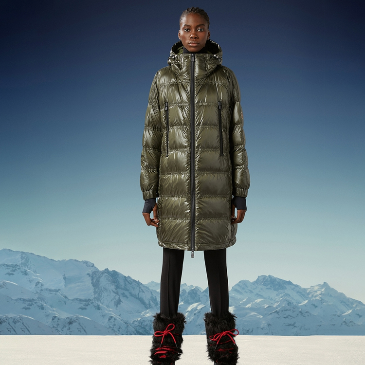 (Women) Moncler Grenoble Rochelair Long Hooded Down Jacket Women Deep Green. I20981C00002539JH833 圖 3