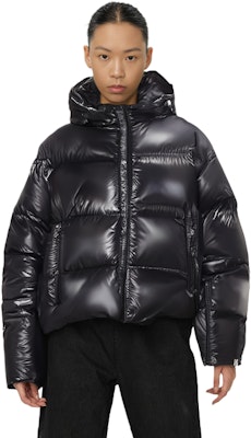 (Women) Moncler Huppe Short Puffer Jacket with Hood Black I20931A001315963V99C Details for (Women) Moncler Huppe Short Puffer Jacket with Hood Black I20931A001315963V99C