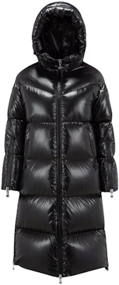 (W) モンクレール フーデッド ダウンジャケット レディース ブラック ロゴプリント I20931C000365963V99C Order (W) モンクレール フーデッド ダウンジャケット レディース ブラック ロゴプリント I20931C000365963V99C