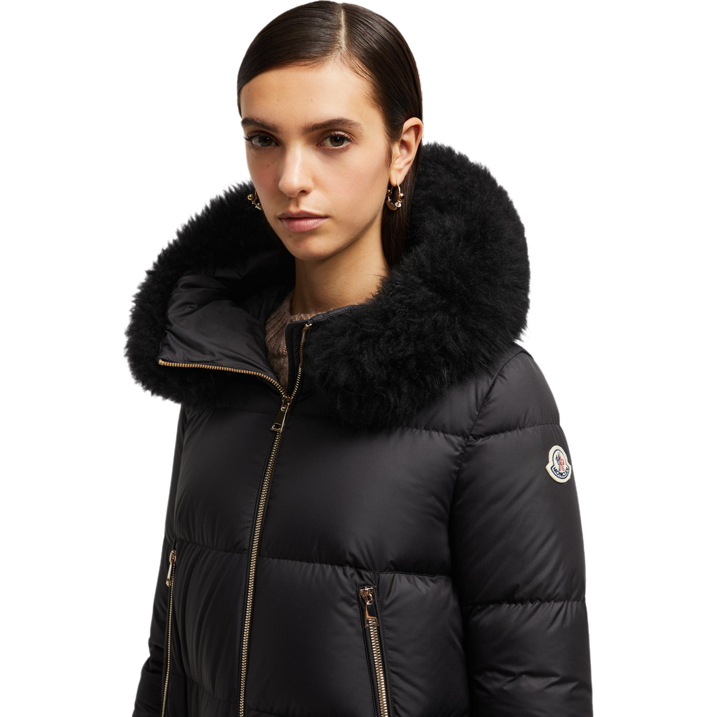 Cheap (Women) Moncler Laichefur  Short Puffer Jacket with Fur Collar - Black. J20931A0017454AQE999