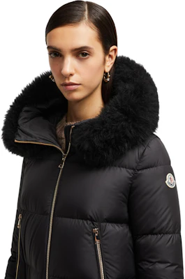 (Women) Moncler Laichefur Short Puffer Jacket with Fur Collar - Black. J20931A0017454AQE999 Cheap (Women) Moncler Laichefur Short Puffer Jacket with Fur Collar - Black. J20931A0017454AQE999