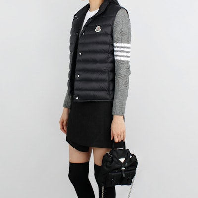 (W) 몽클레어 리안 블랙 로고 패치 다운 베스트 1A1020053048999 Sizing (W) 몽클레어 리안 블랙 로고 패치 다운 베스트 1A1020053048999