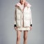 Lookbook (W) モンクレール ルズール ホワイト ロゴ付きショートダウンベスト I20931A0010268950034