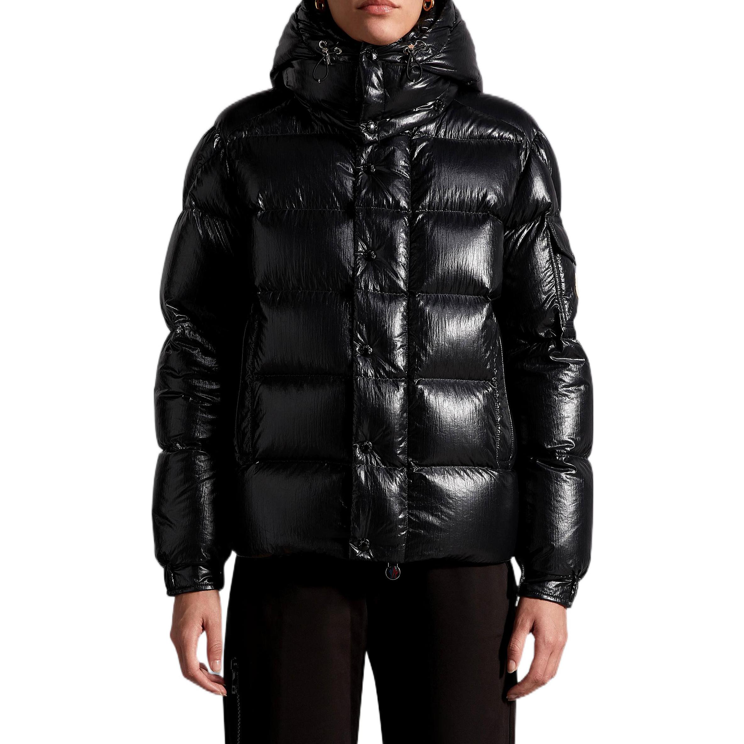 Shop (W) Moncler Maya 滑雪季連帽羽絨短外套 厚實保暖款式短夾克 H20931A001535969T999