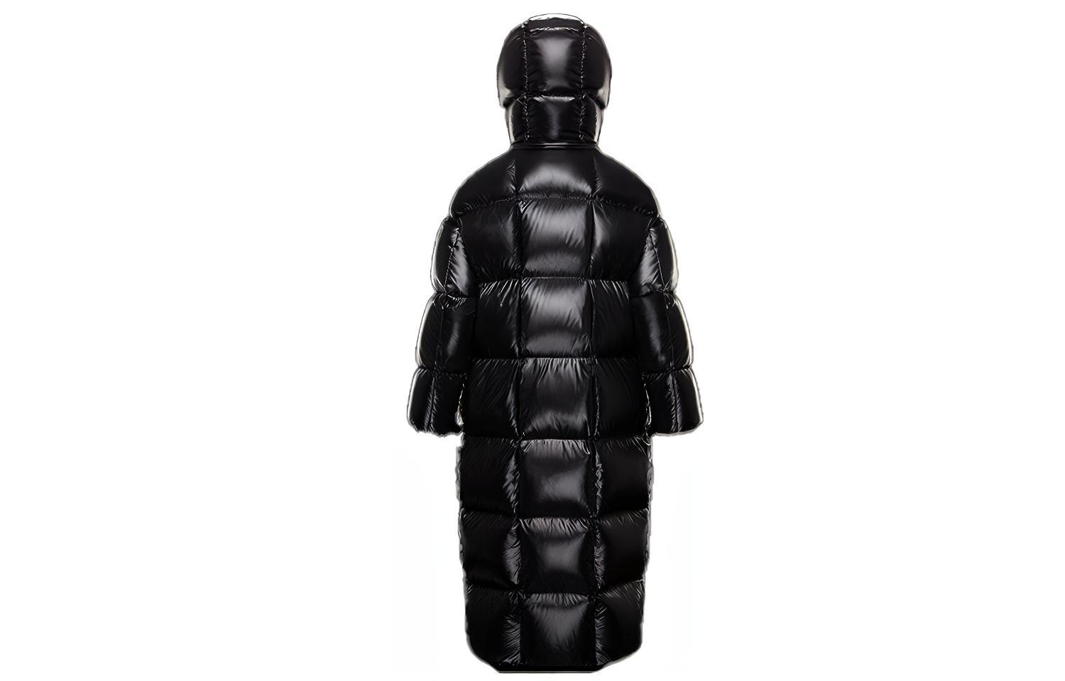 Lookbook (W) 盟可睐Parnaiba系列长款滑雪羽绒服黑色款 0931D53100C0067999