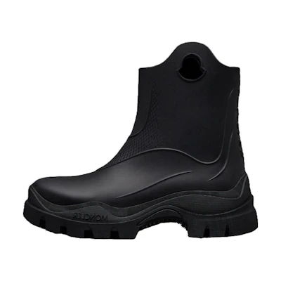 (W) Moncler PVC Round-Toe Slip-On Rain Boots 'Black'
