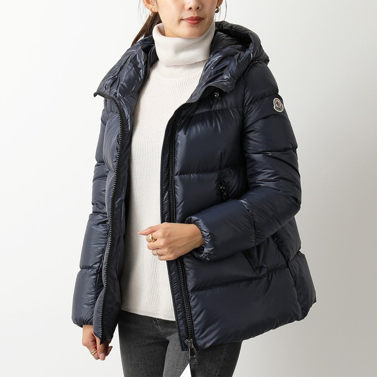 (Women) Moncler Seritte Ollon Logo Patch Hooded Down Jacket Dark Blue 1A20000C0151778 圖 5