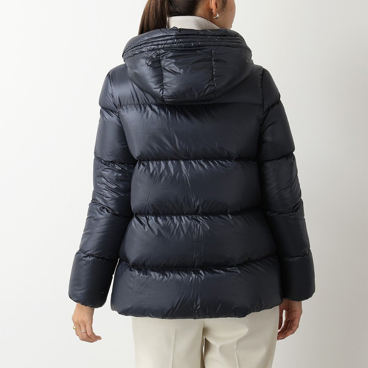 (Women) Moncler Seritte Ollon Logo Patch Hooded Down Jacket Dark Blue 1A20000C0151778 圖 6
