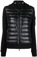 (W) Moncler SS22 Jaket Puffer Hitam dengan Tampalan Solid. H20938G00020809DH999 Order (W) Moncler SS22 Jaket Puffer Hitam dengan Tampalan Solid. H20938G00020809DH999