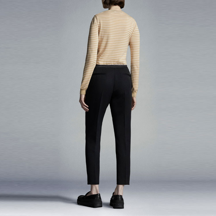 Shop (W) Moncler SS22 Seluar Hitam Straight-Fit Kasual. H10932A00009595U3999