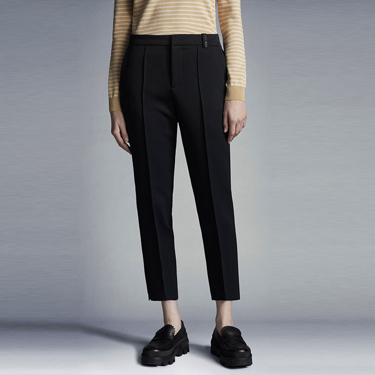 Purchase (W) Moncler SS22 Seluar Hitam Straight-Fit Kasual. H10932A00009595U3999