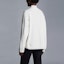 Shop (W) 몽클레르 SS22 화이트 울 스웨터 하이 칼라 슬로건 자수 풀오버. H10939F00005M1639002