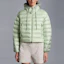 Shop (W) Chaqueta Verde con Capucha y Relleno de Plumón Moncler SS23. I10931A00091595FE80B