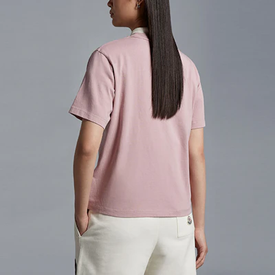 (W) 몽클레르 SS23 설날 핑크 토끼 로고 프린트 티셔츠 I10938C000248390T523 Shop (W) 몽클레르 SS23 설날 핑크 토끼 로고 프린트 티셔츠 I10938C000248390T523