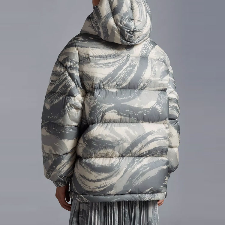 (Women) Moncler SS23 Marble Print Straight Long Sleeve Hooded Down Jacket Women Grey H209K1A00002M2561F92 圖 5