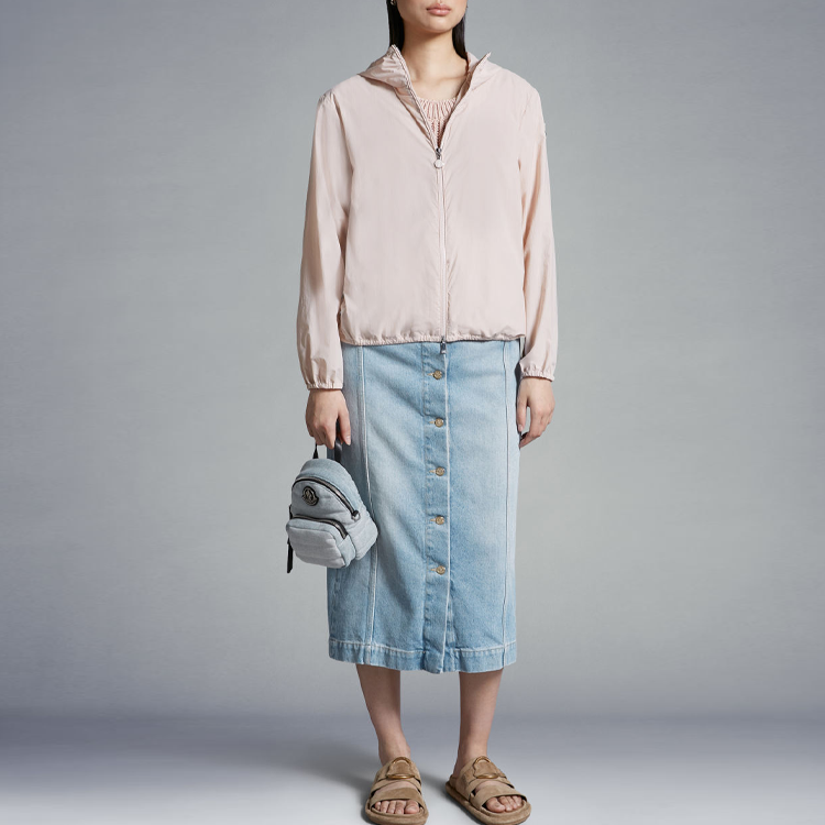 Lookbook (W) Moncler SS24 Fegeo纯色连帽拉链夹克 浅粉色 J10931A00135597IC50X