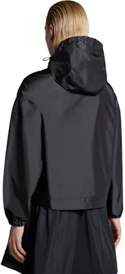 (W) Moncler SS24 MARMACE Jaket Hoodie Hitam Loose Fit dengan Resleting. J10931A00142597FW999 Shop (W) Moncler SS24 MARMACE Jaket Hoodie Hitam Loose Fit dengan Resleting. J10931A00142597FW999