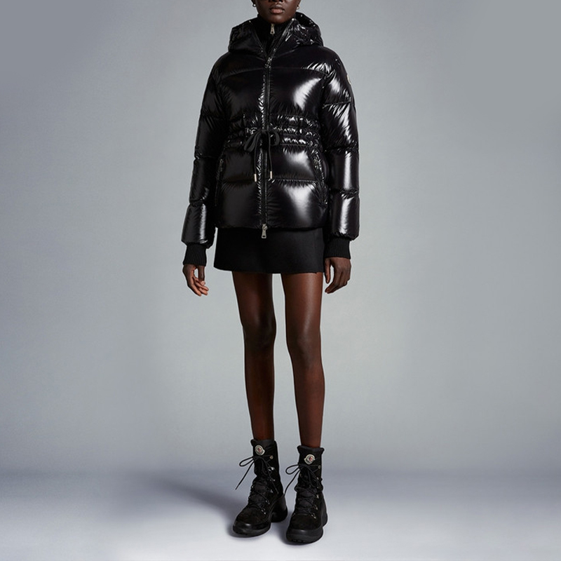 (Women) Moncler Taleve  Short Hooded Down Jacket Black I20931A001255963V999 圖 3