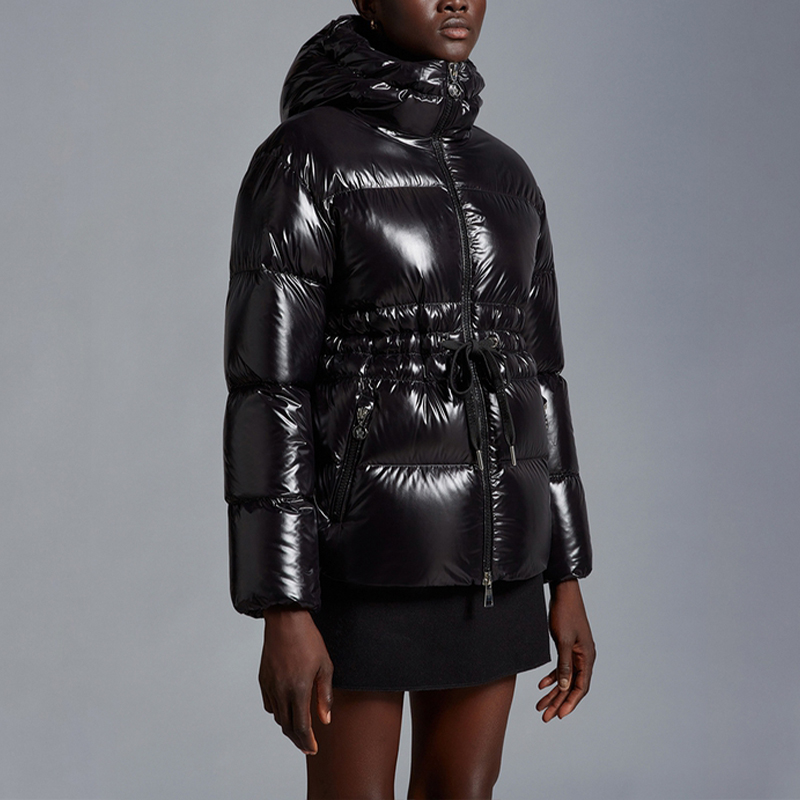 (Women) Moncler Taleve  Short Hooded Down Jacket Black I20931A001255963V999 圖 5